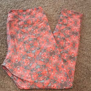 EUC Lularoe TC Leggings